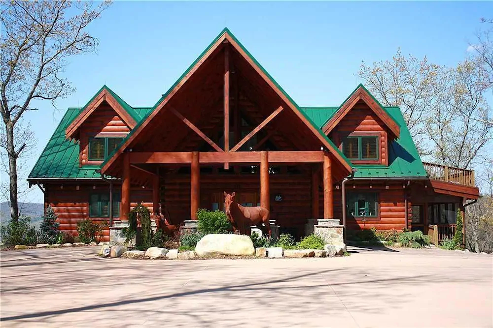 Bliss Mountain Lodge