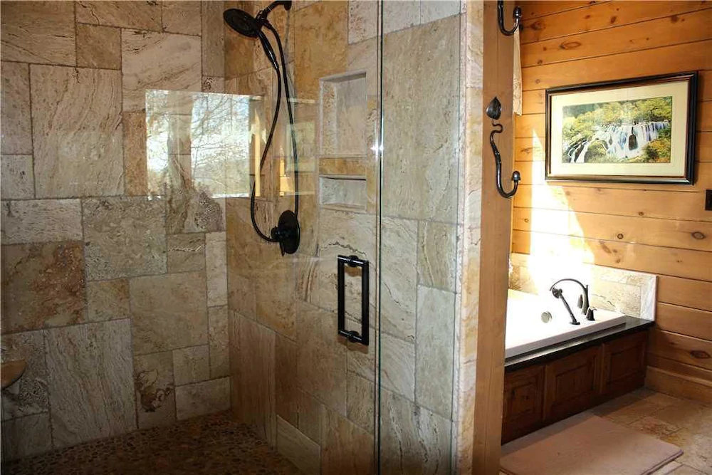 Bliss Mountain Lodge