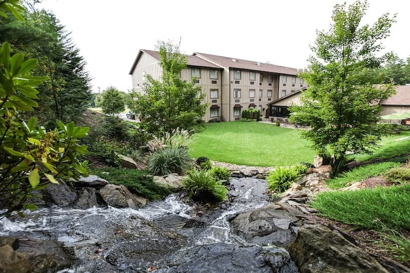 Mountain Lodge & Conference Center