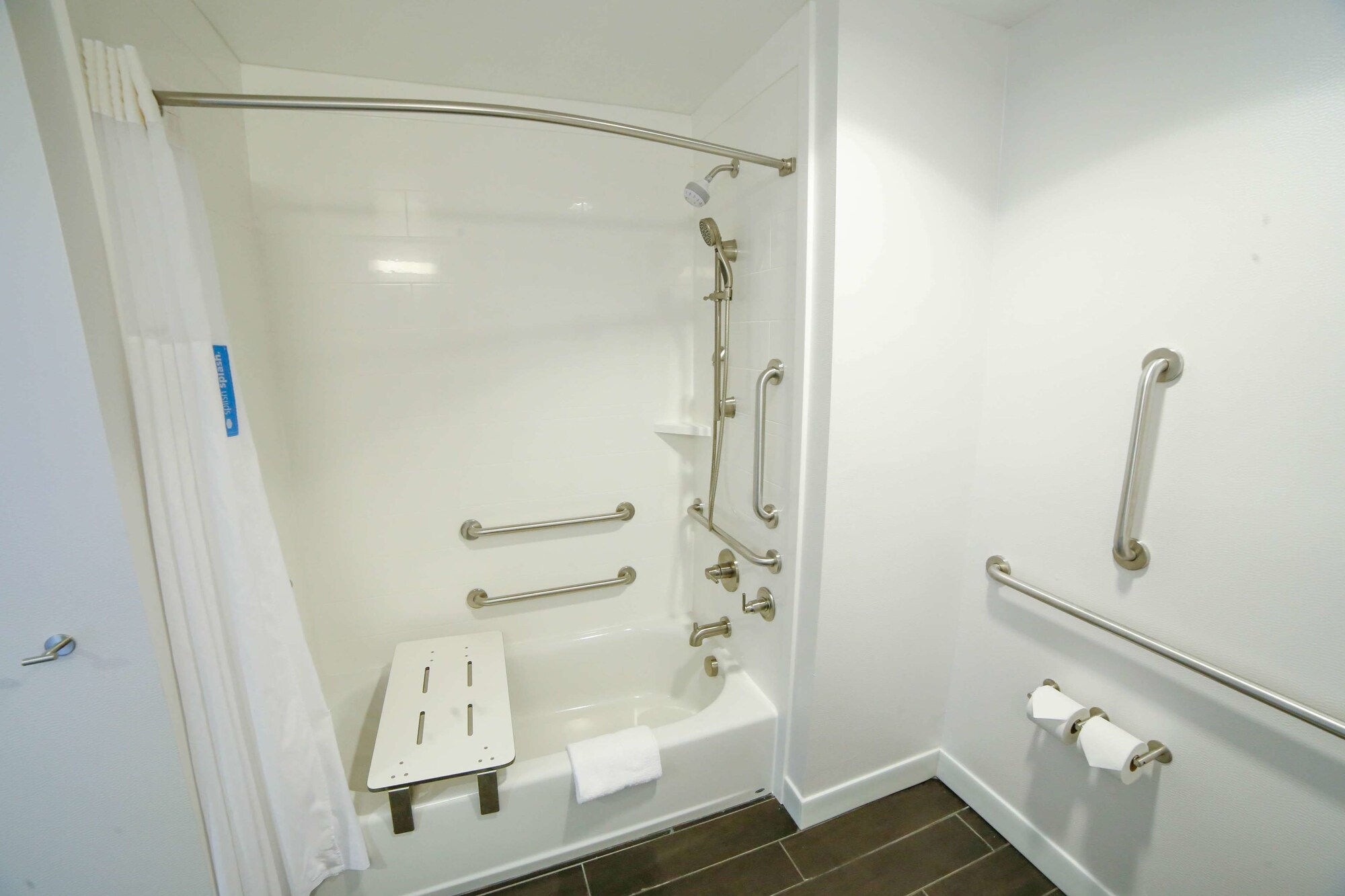 Hampton Inn & Suites Forest City