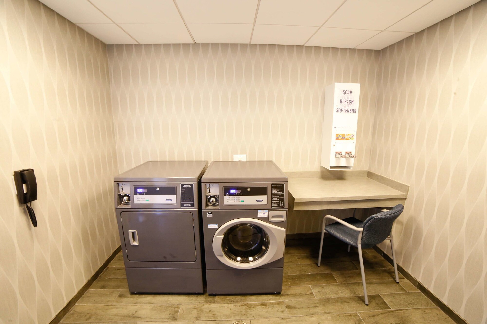 Hampton Inn & Suites Forest City