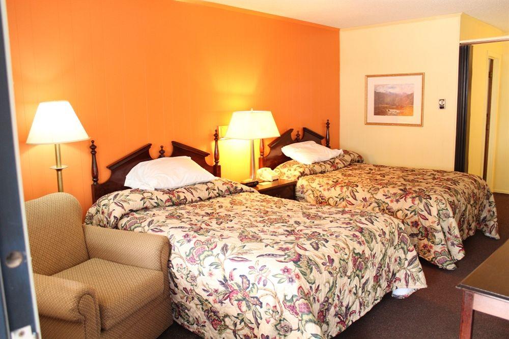 Colonial Inn Franklin