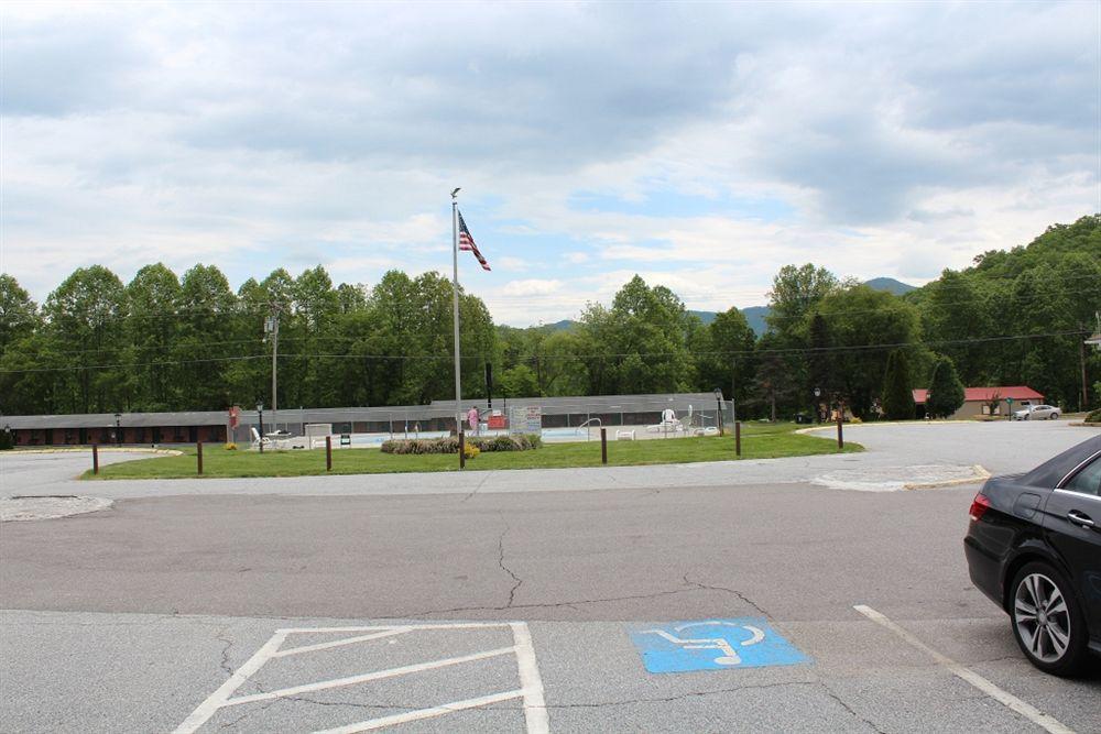 Colonial Inn Franklin