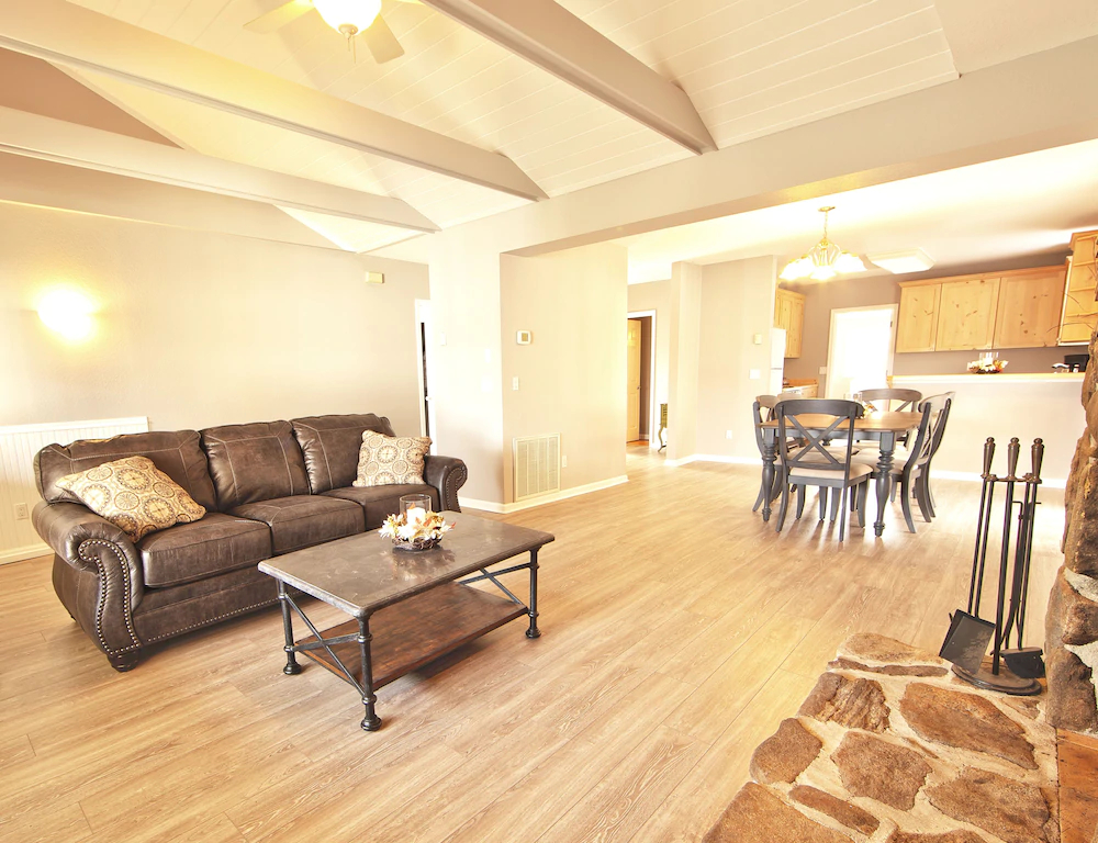 The Lodge at Cat Creek