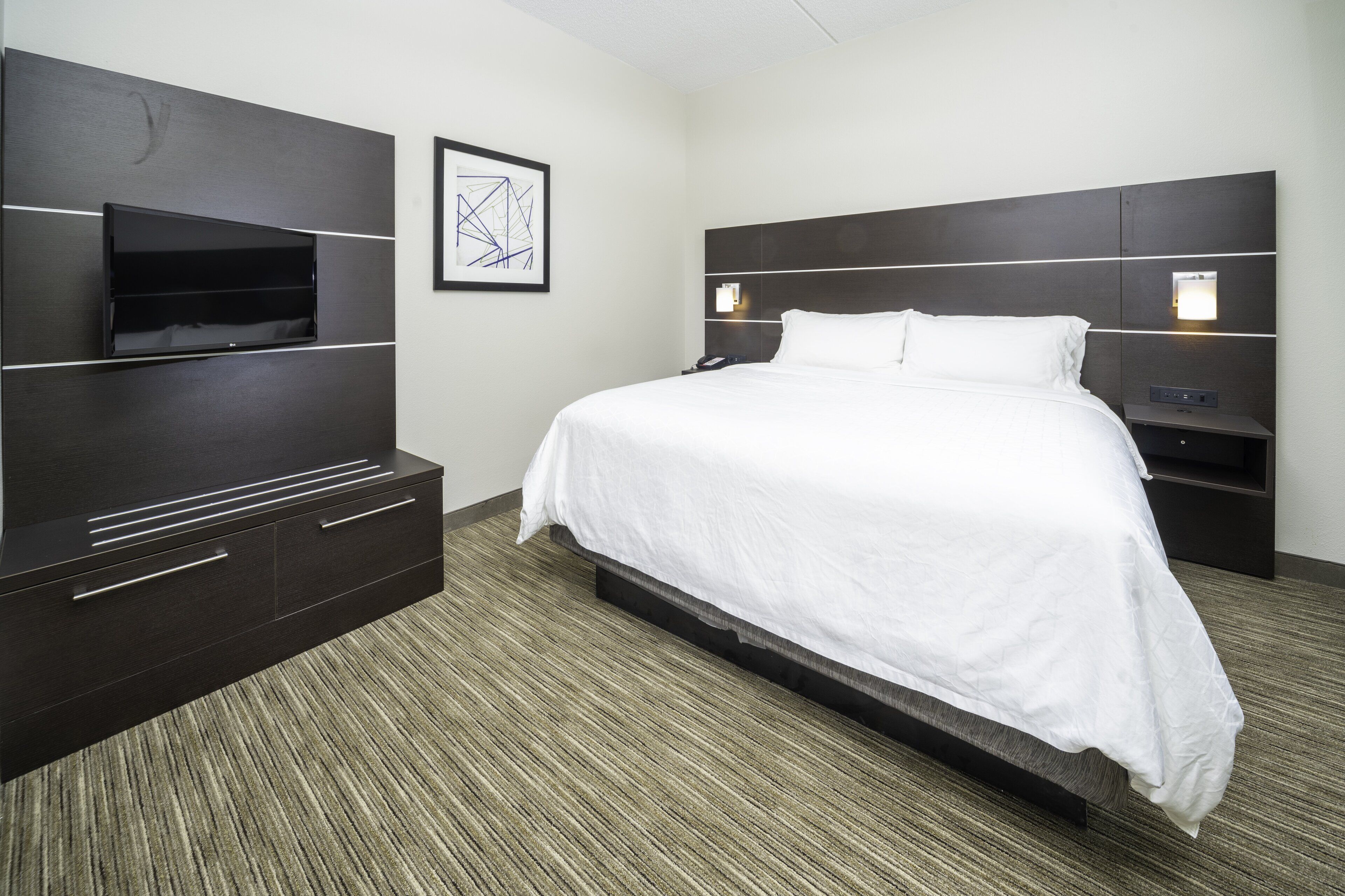 Holiday Inn Express Clayton (SE Raleigh)