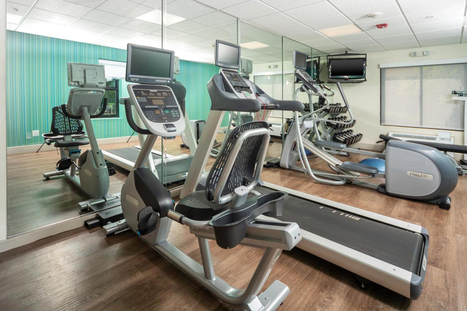 Holiday Inn Express Clayton (SE Raleigh)