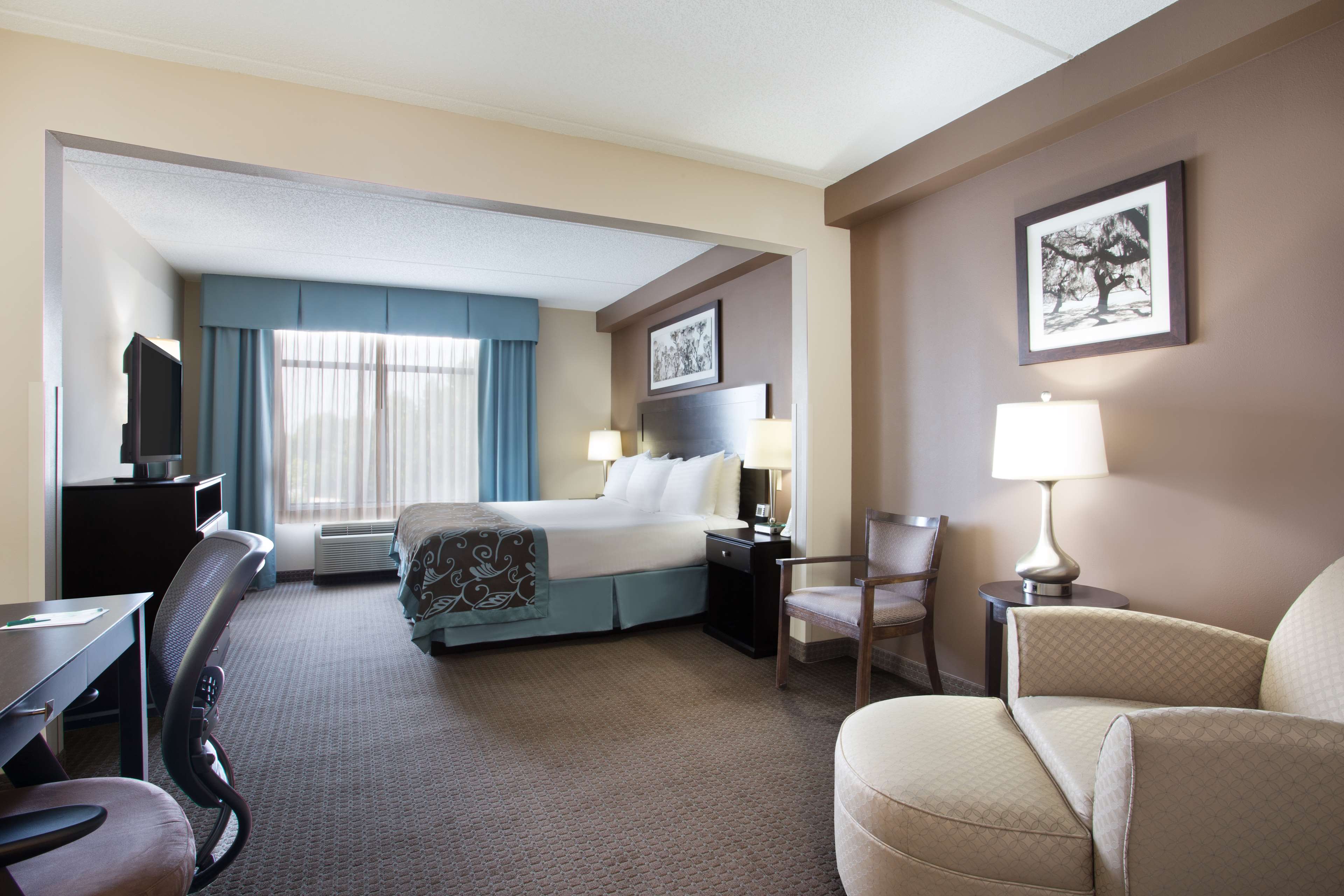 Wingate by Wyndham Garner/Raleigh South