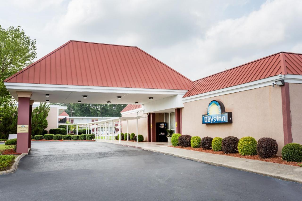 Days Inn by Wyndham Goldsboro