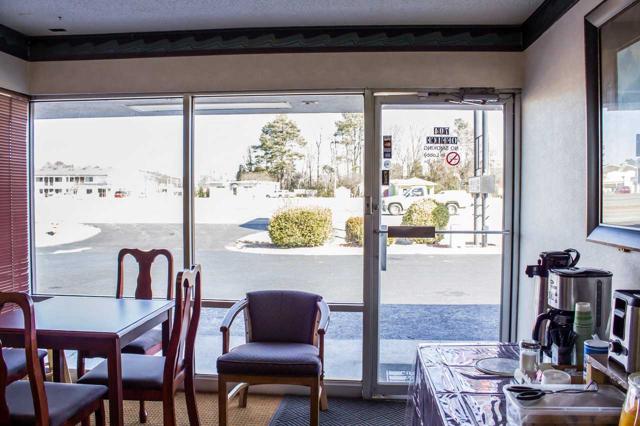 Econo Lodge