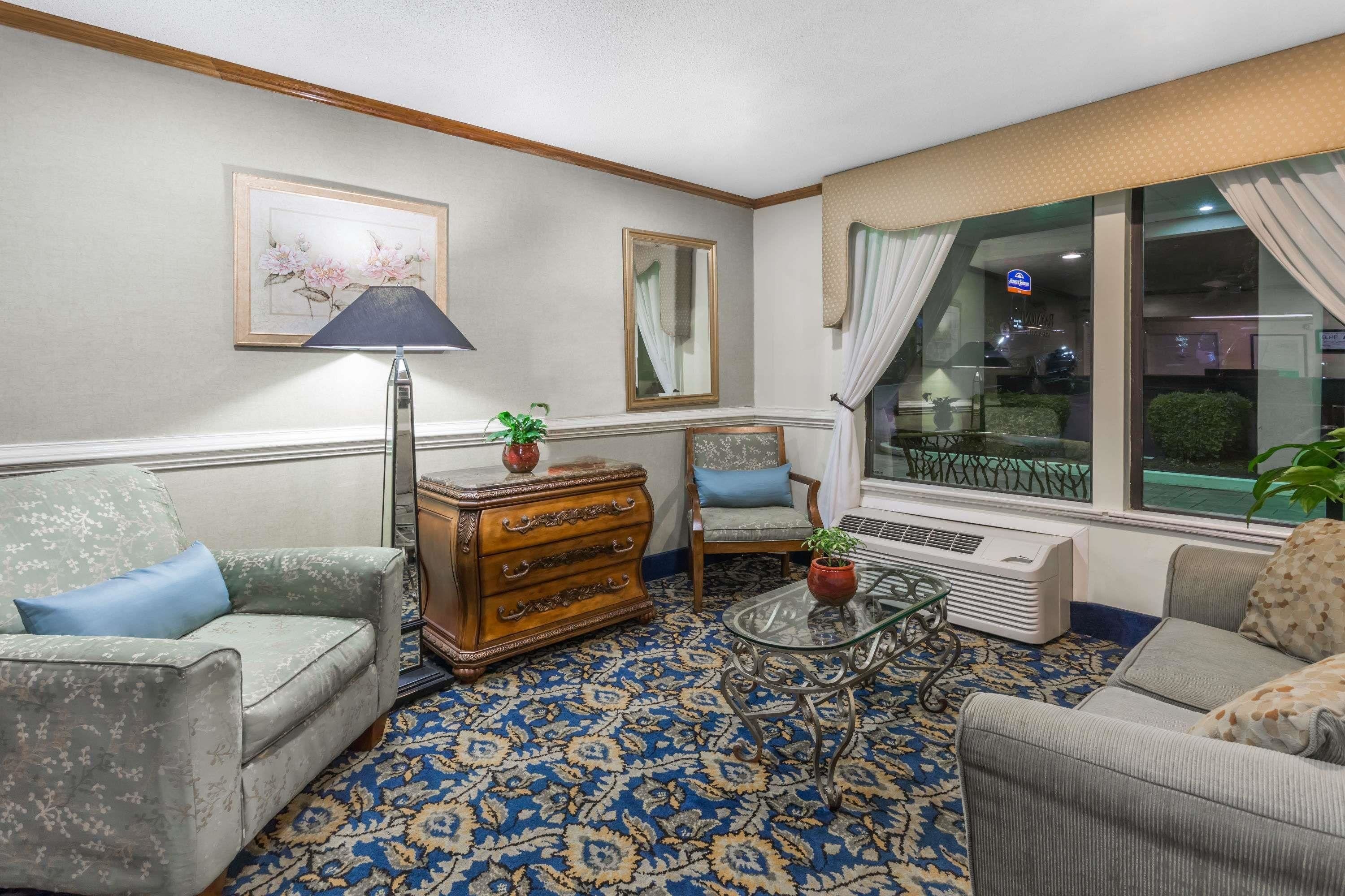 Best Western Greensboro Coliseum Inn