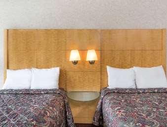 Days Inn by Wyndham Greensboro Airport