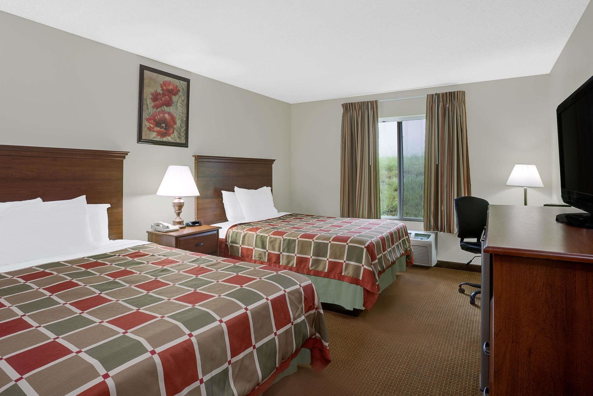 Days Inn by Wyndham Greensboro NC