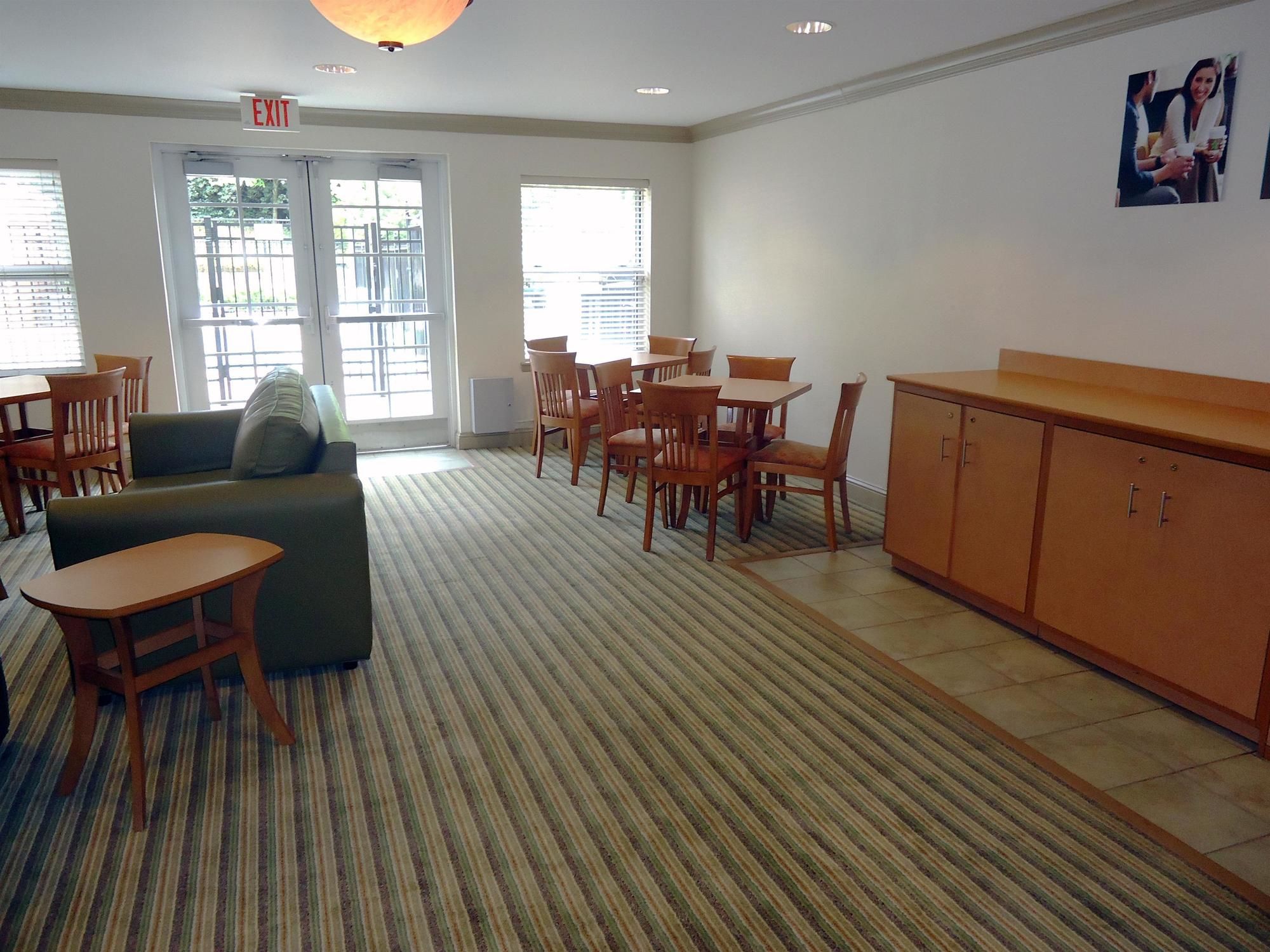 Extended Stay America Greensboro Airport