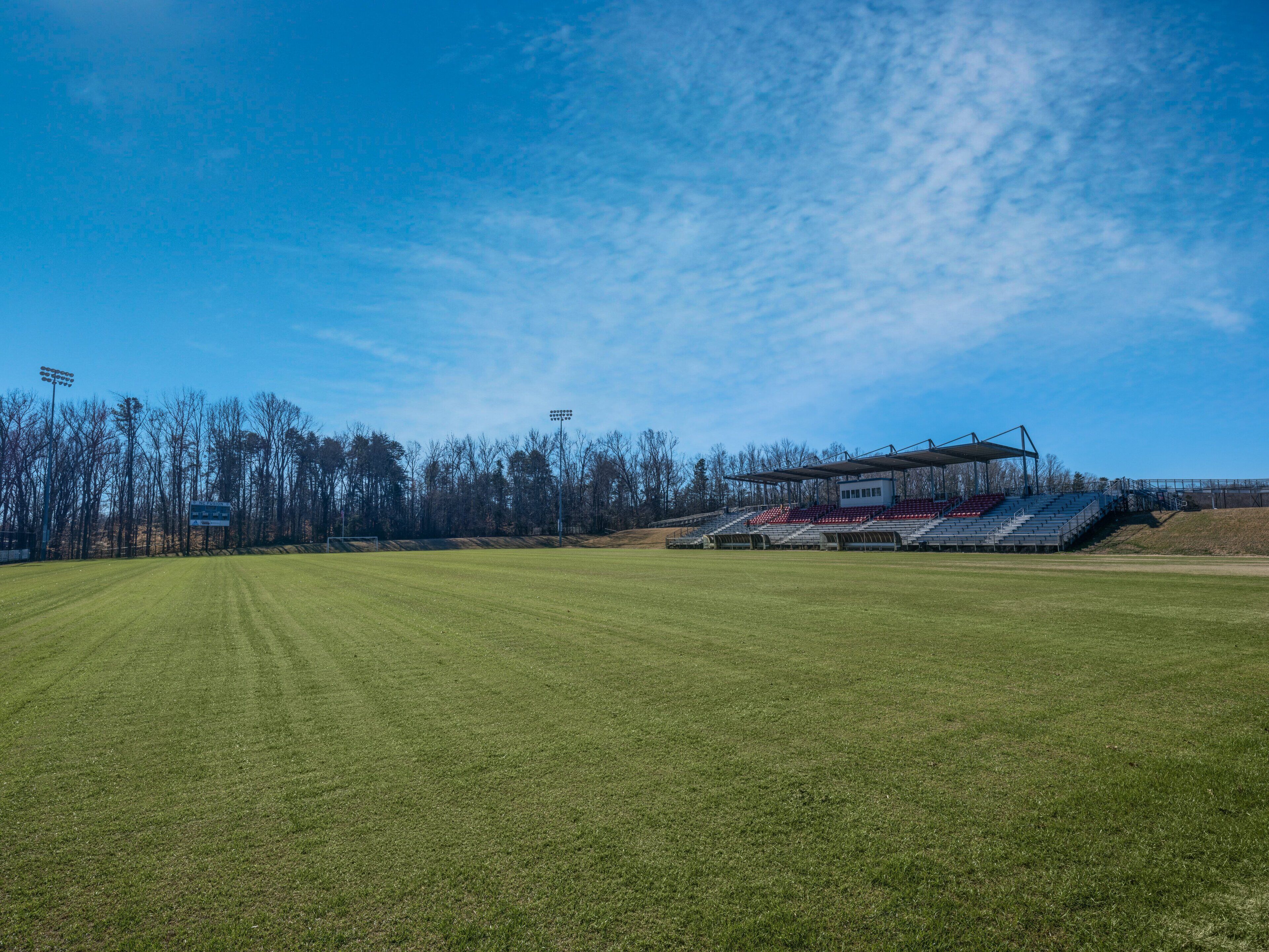 Holiday Inn Express Greensboro (I-40 @ Wendover)