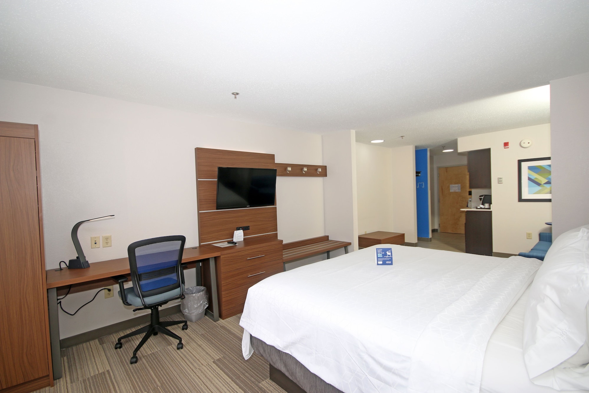 Holiday Inn Express Hotel & Suites Greensboro - East