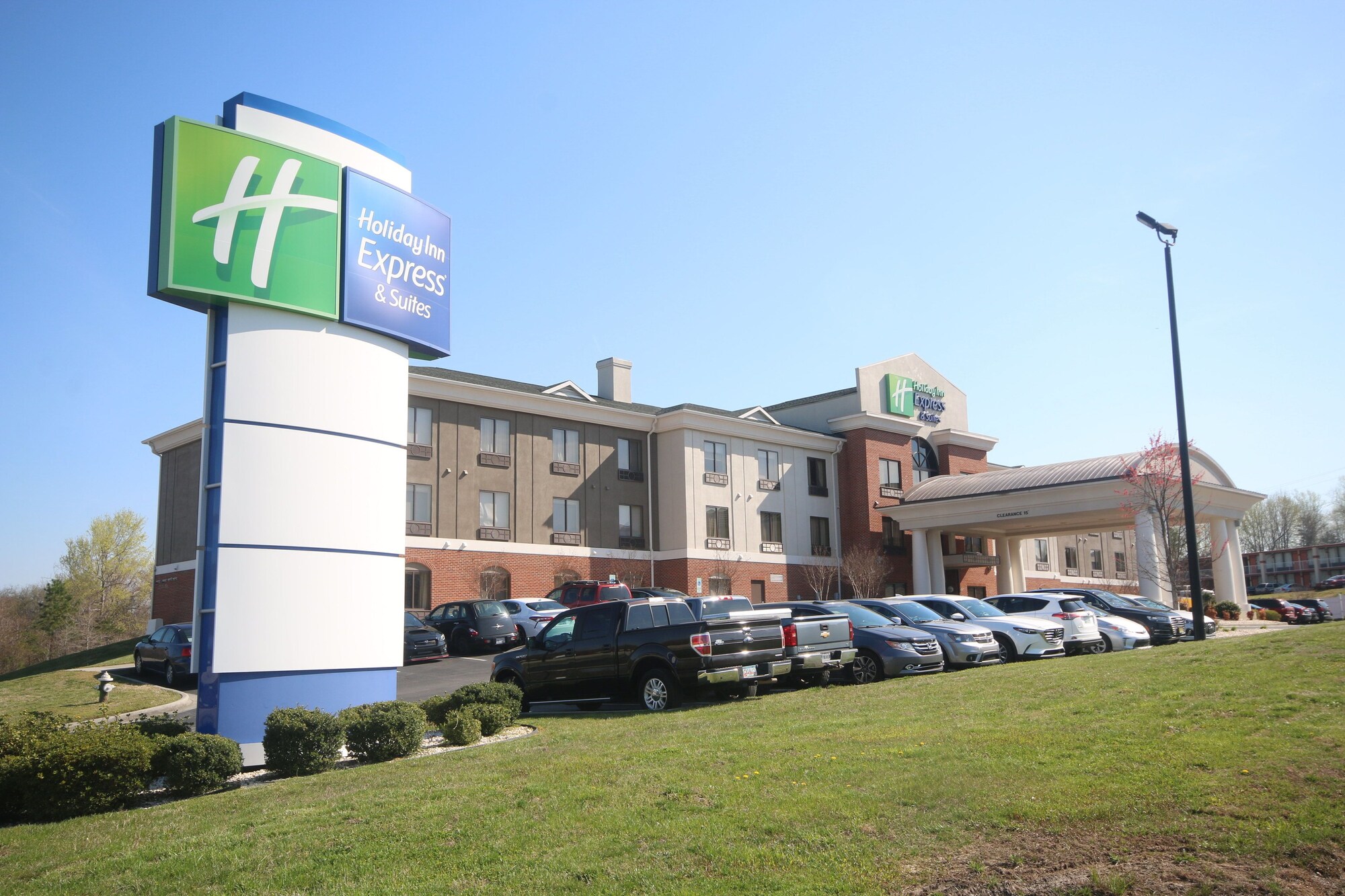 Holiday Inn Express Hotel & Suites Greensboro - East