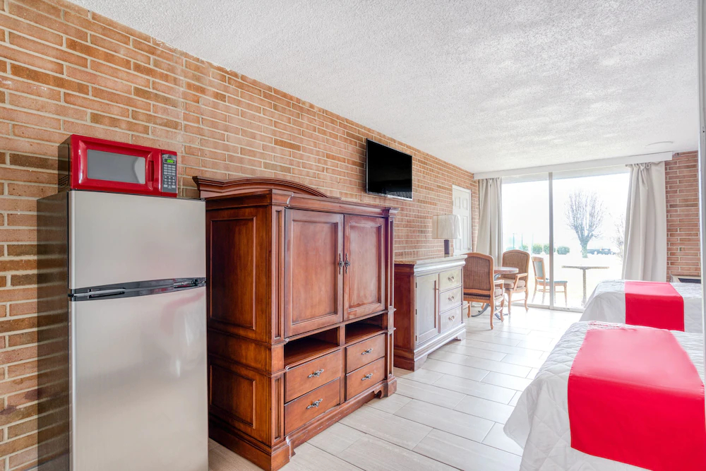 Bravo Inn Greensboro