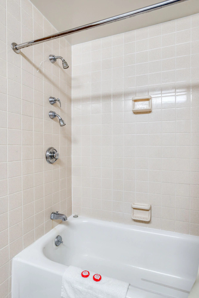 Bravo Inn Greensboro