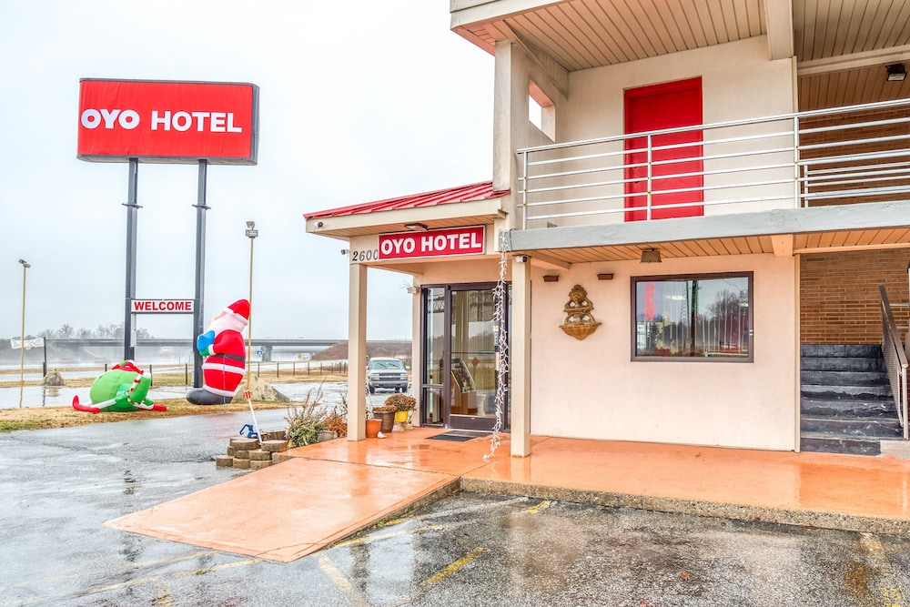 Bravo Inn Greensboro