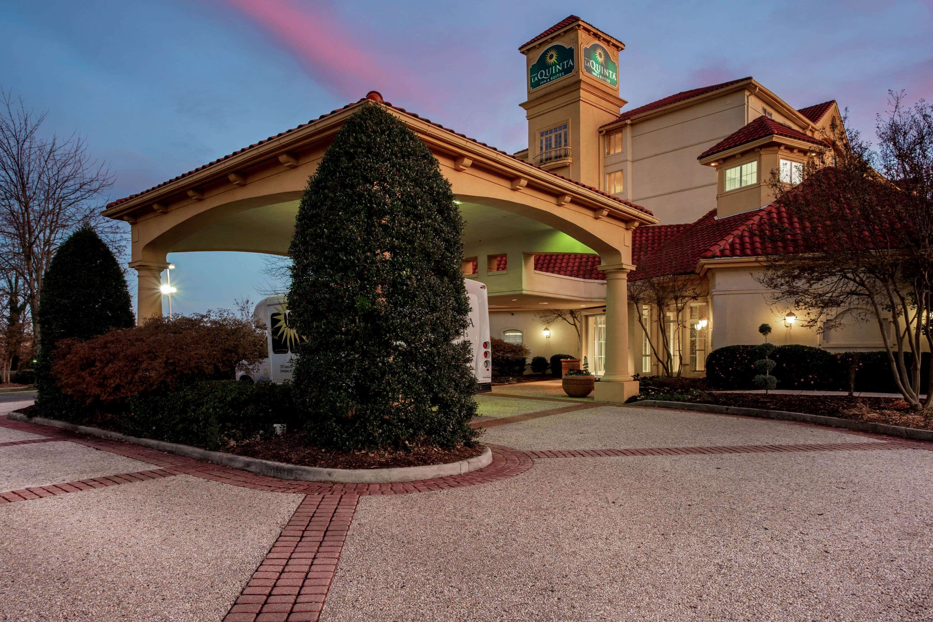 La Quinta Inn & Suites by Wyndham Greensboro NC