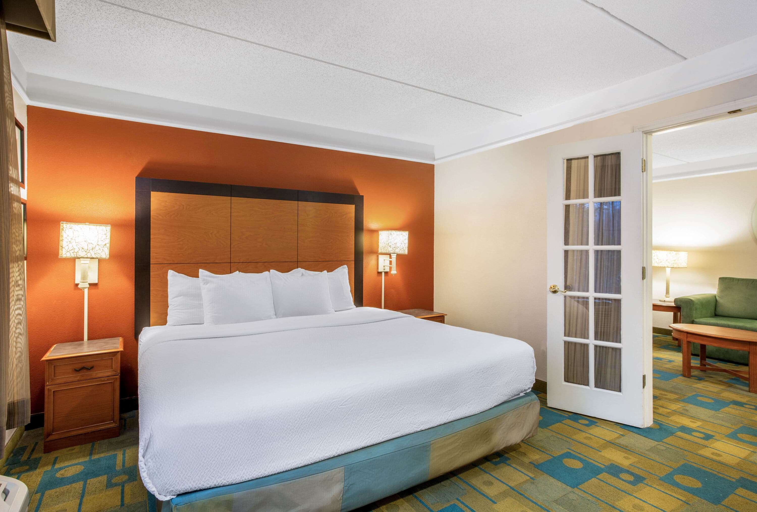 La Quinta Inn & Suites by Wyndham Greensboro NC