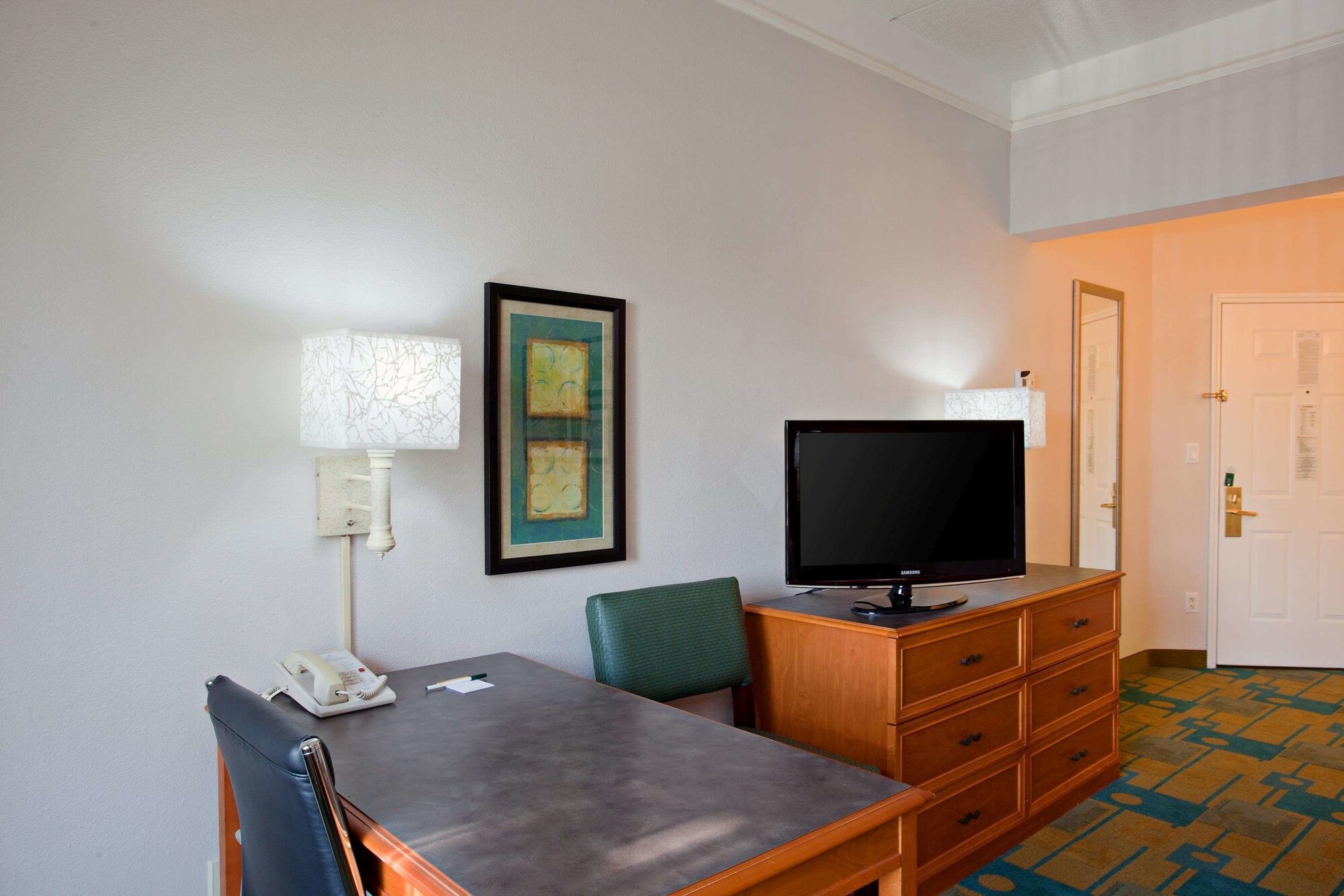 La Quinta Inn & Suites by Wyndham Greensboro NC