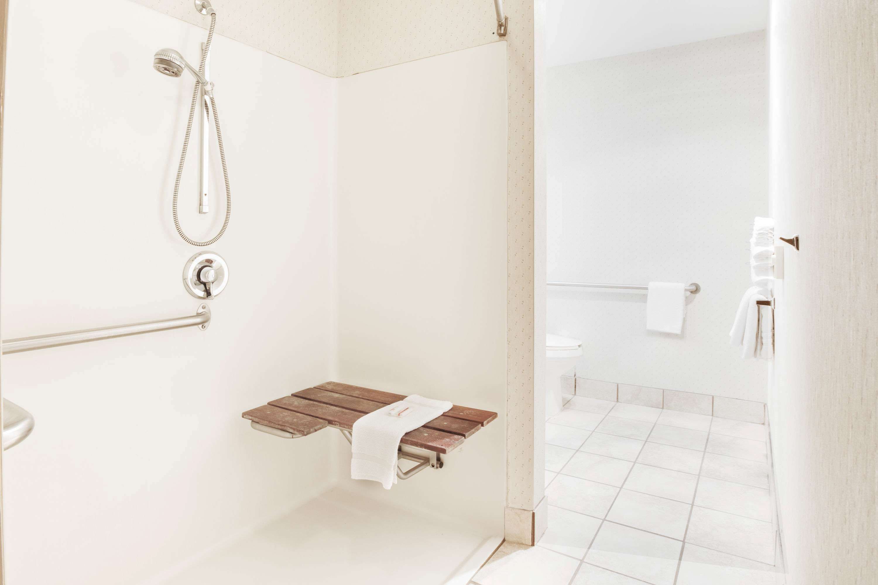 Microtel Inn & Suites by Wyndham Greensboro