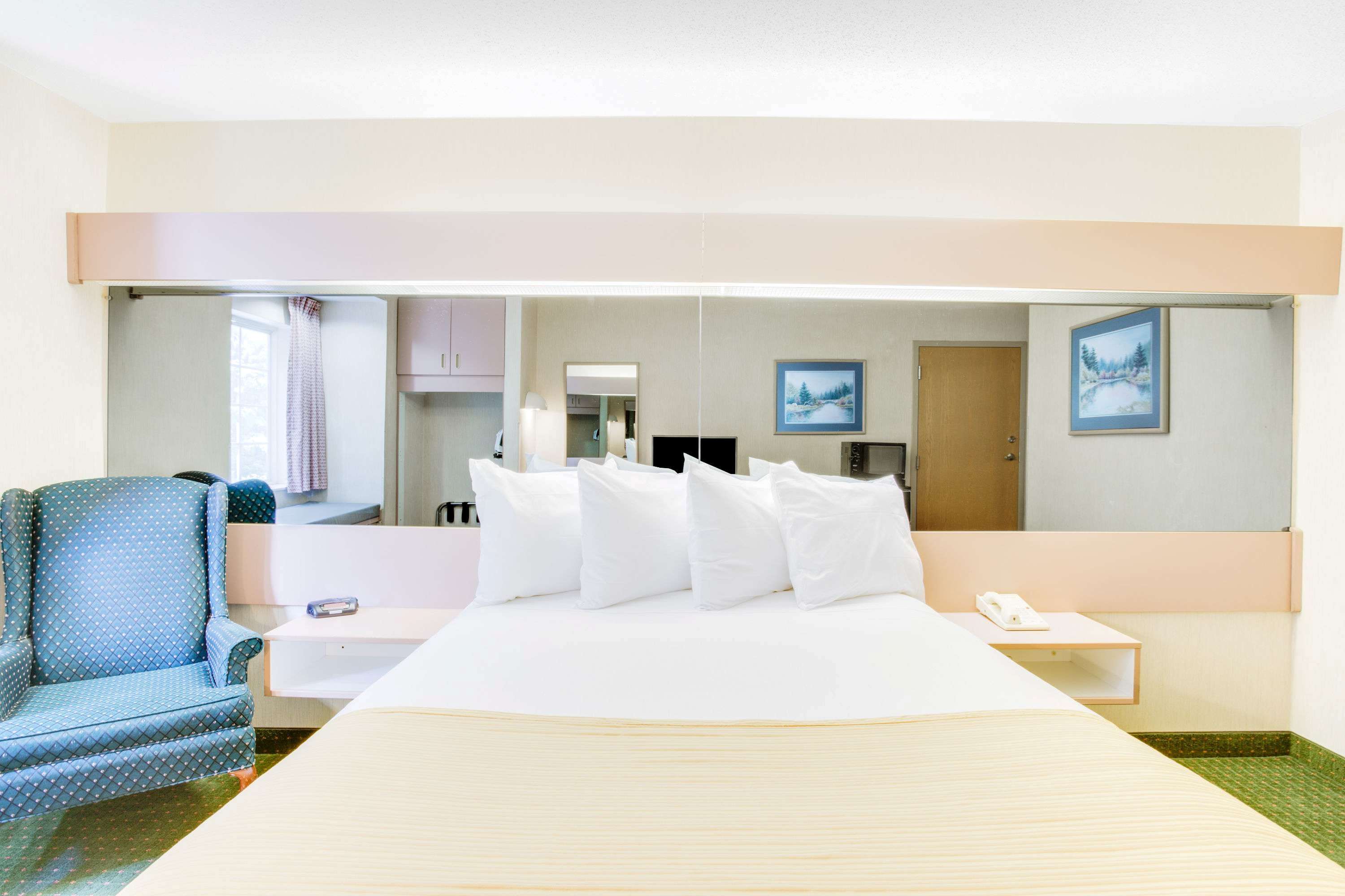 Microtel Inn & Suites by Wyndham Greensboro