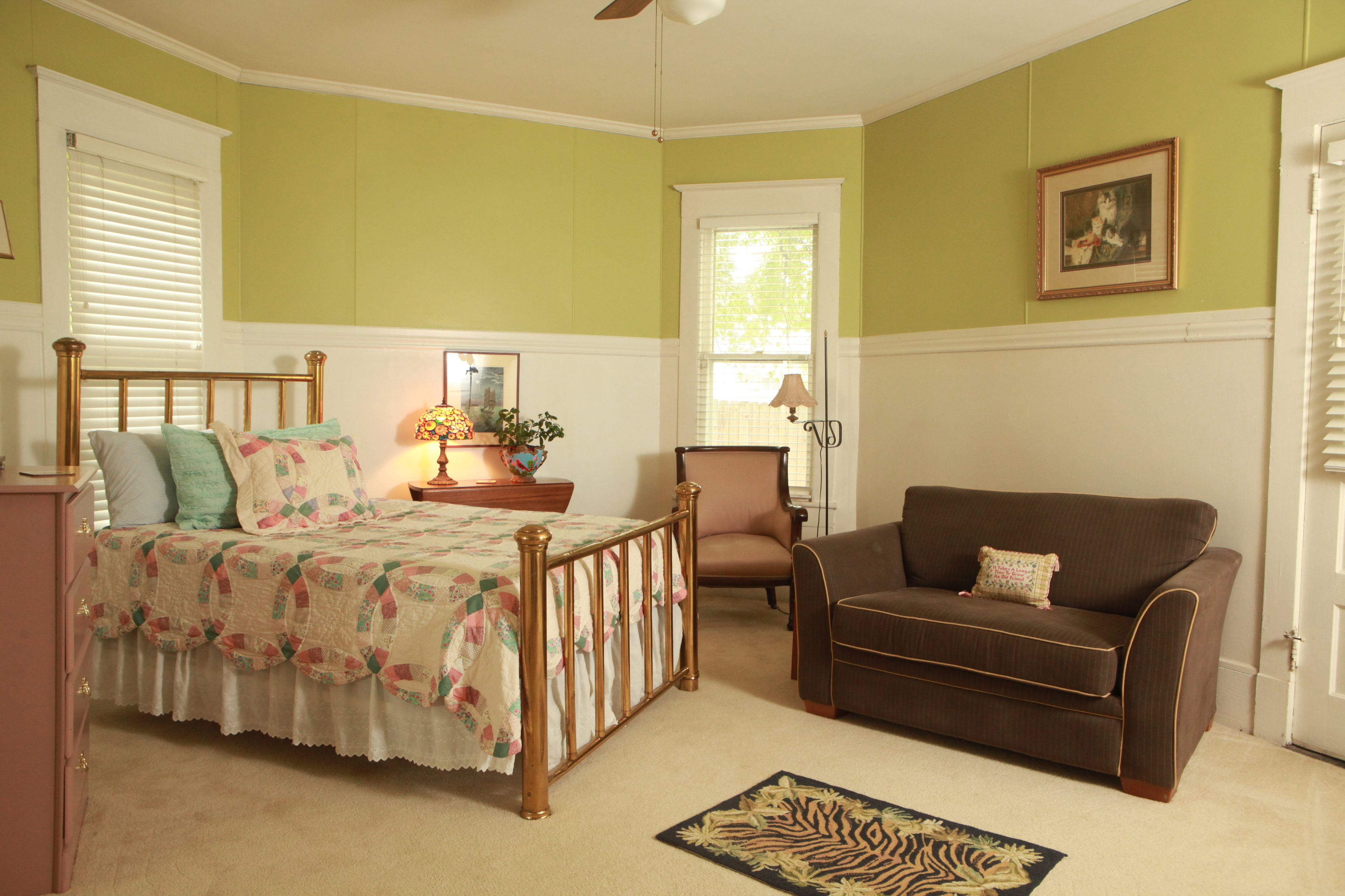 The Dailey Renewal Retreat Bed & Breakfast