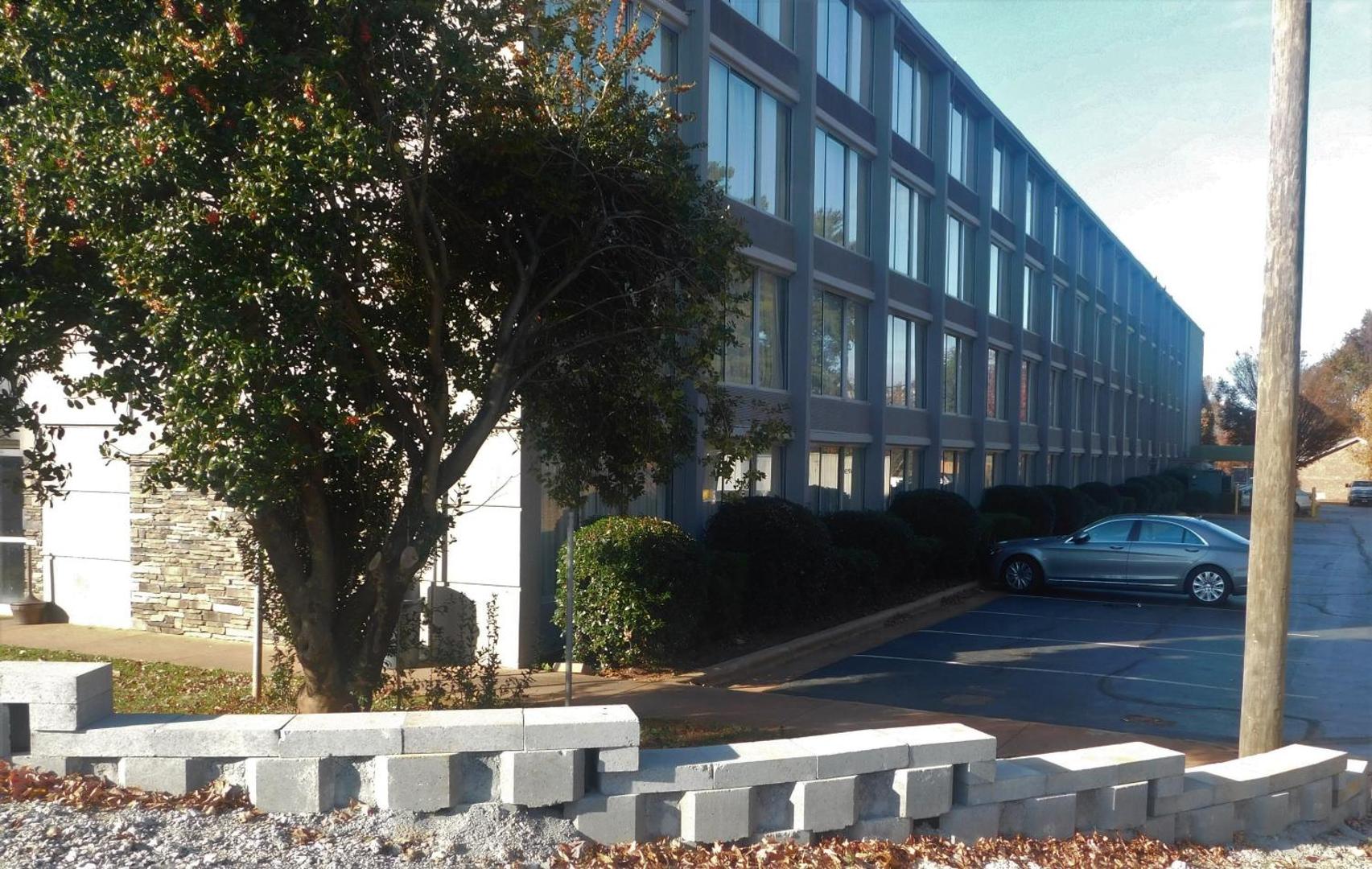 Wyndham Garden Greensboro