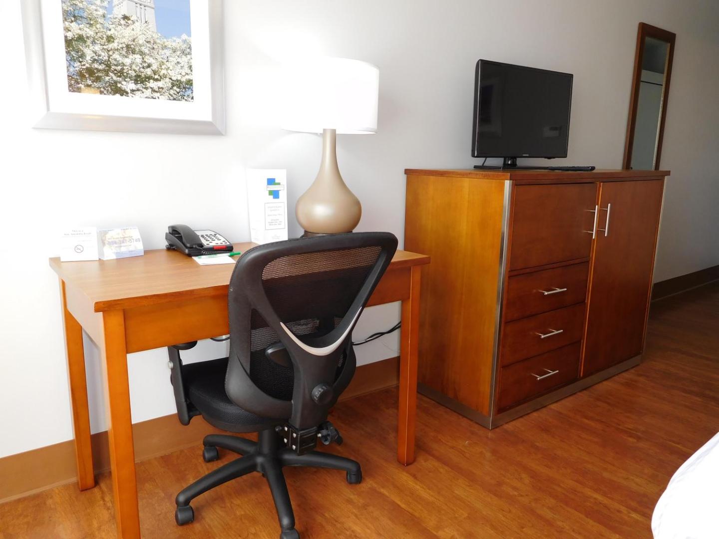 Wyndham Garden Greensboro