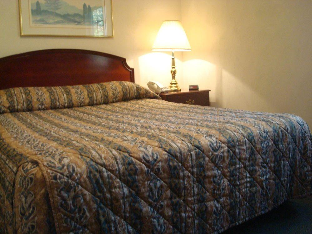 Affordable Suites Greenville, NC