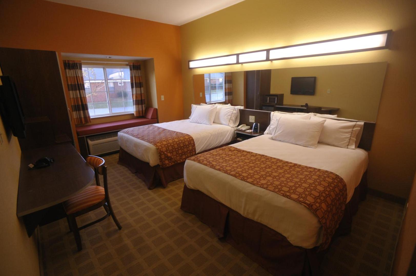 Microtel Inn & Suites by Wyndham Greenville/University Med