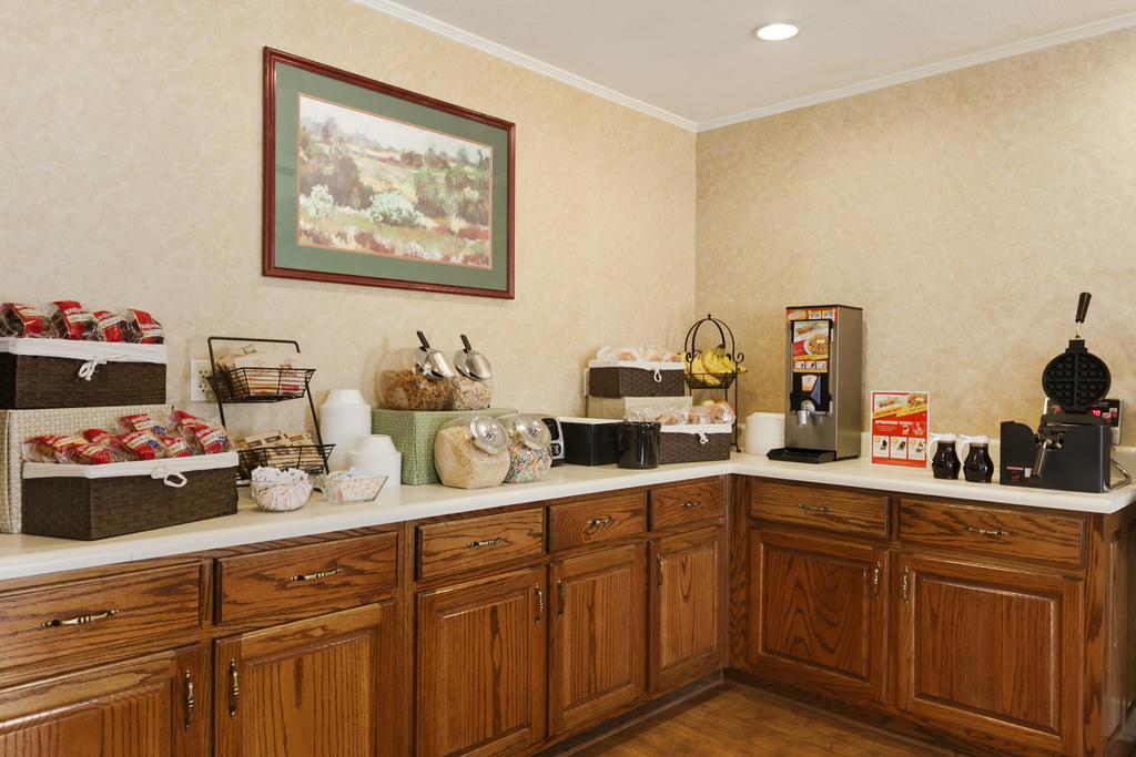 Baymont by Wyndham Henderson Oxford
