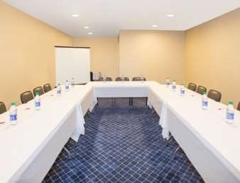 Ramada by Wyndham Hendersonville