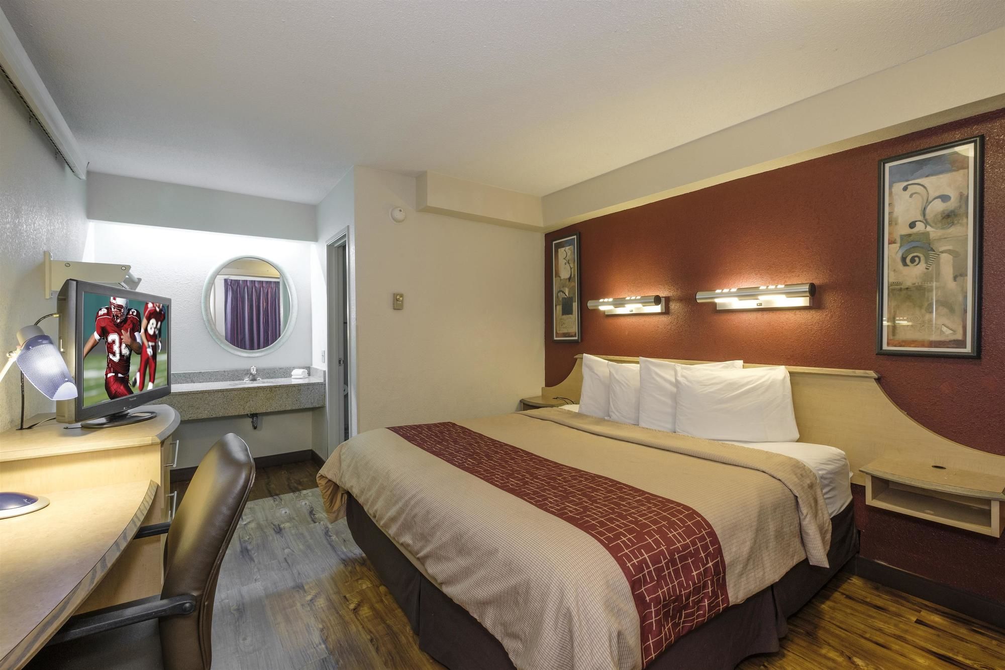 Red Roof Inn Hickory