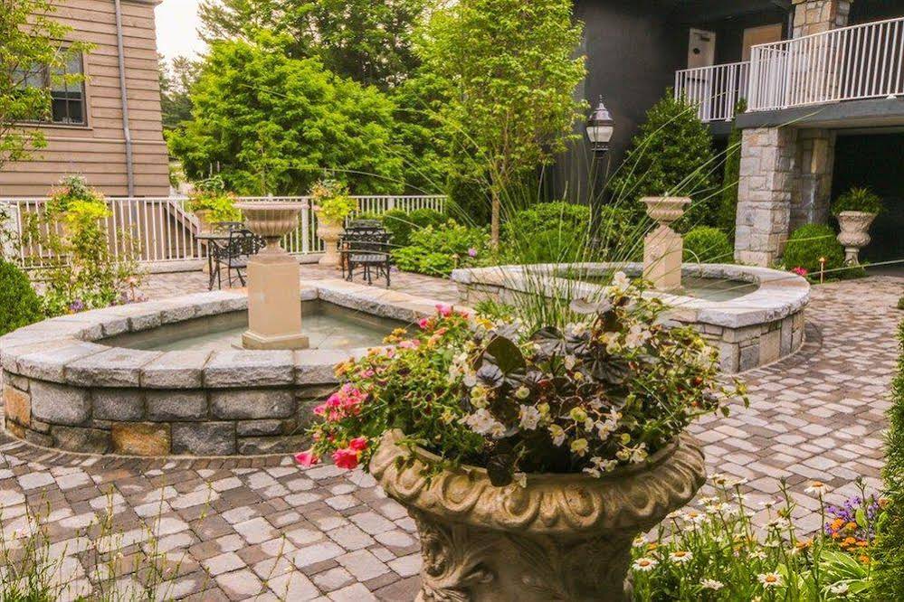 The Park on Main Hotel