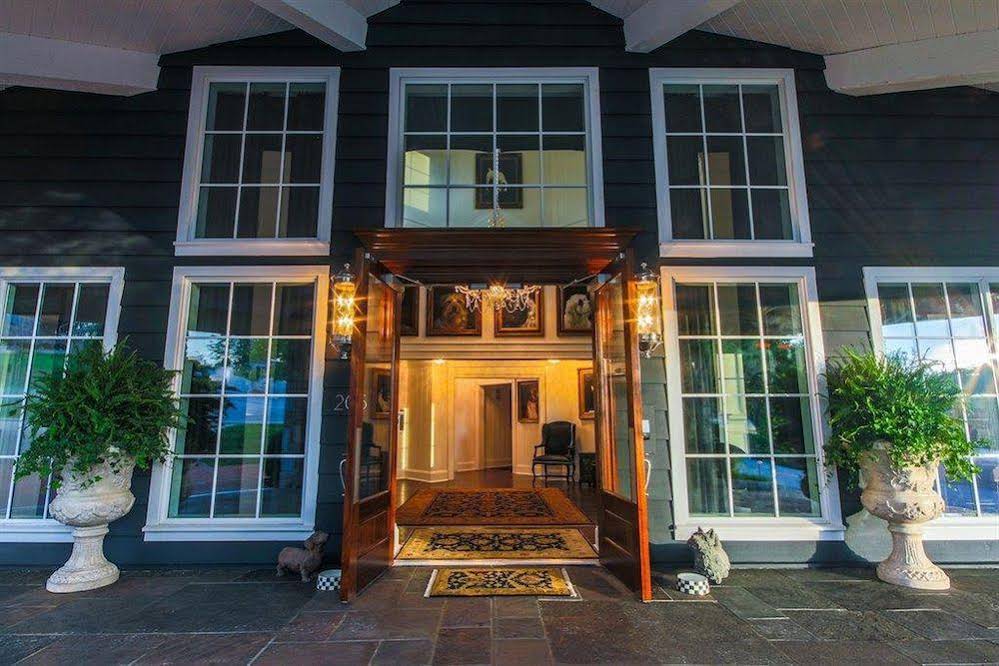 The Park on Main Hotel