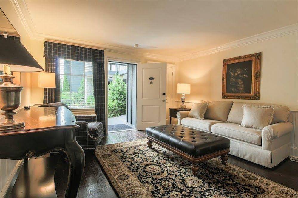 The Park on Main Hotel