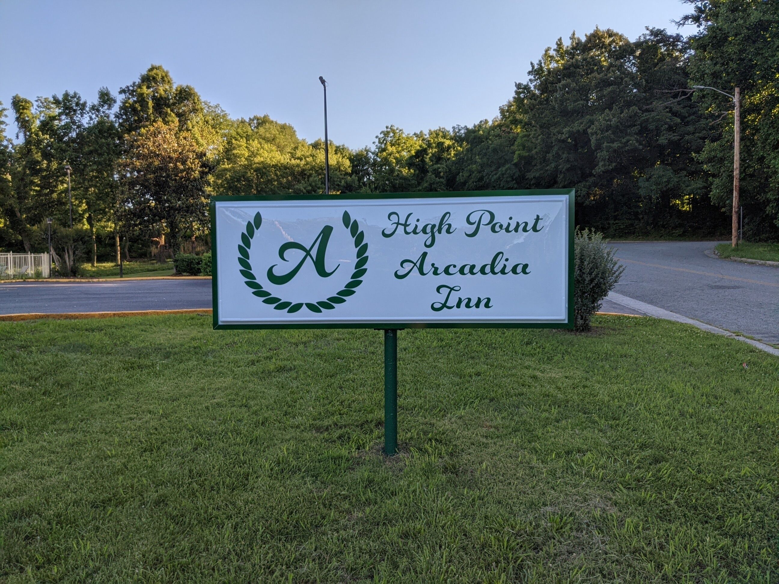 High Point Arcadia Inn