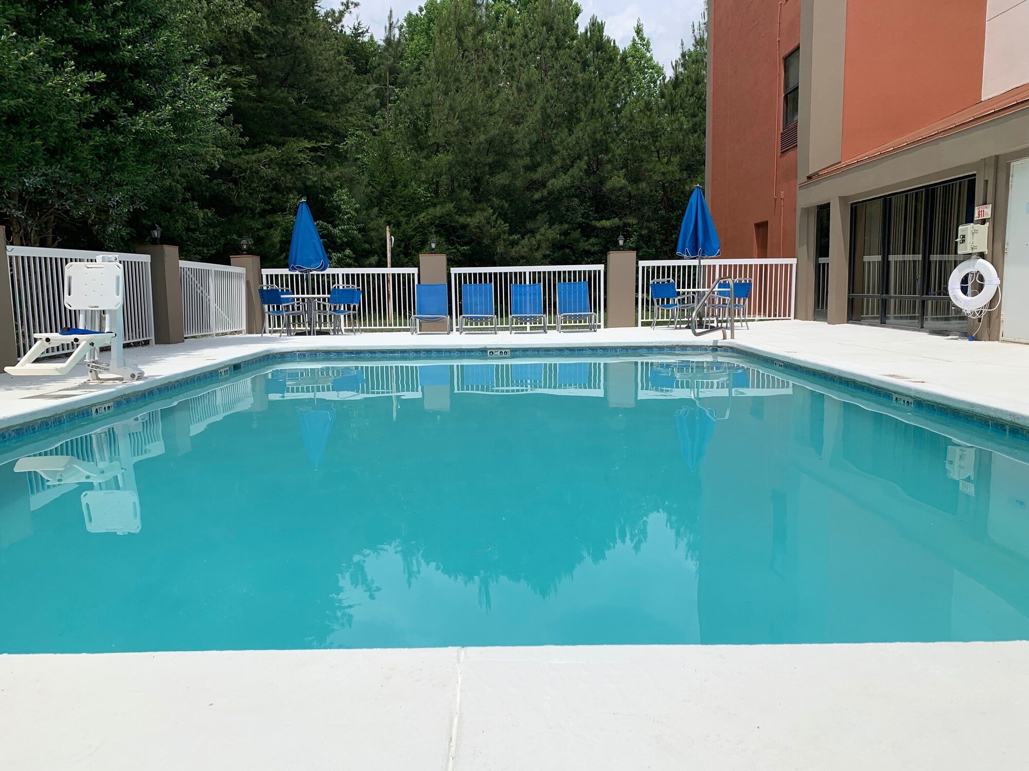 Holiday Inn Express Hillsborough - Durham Area