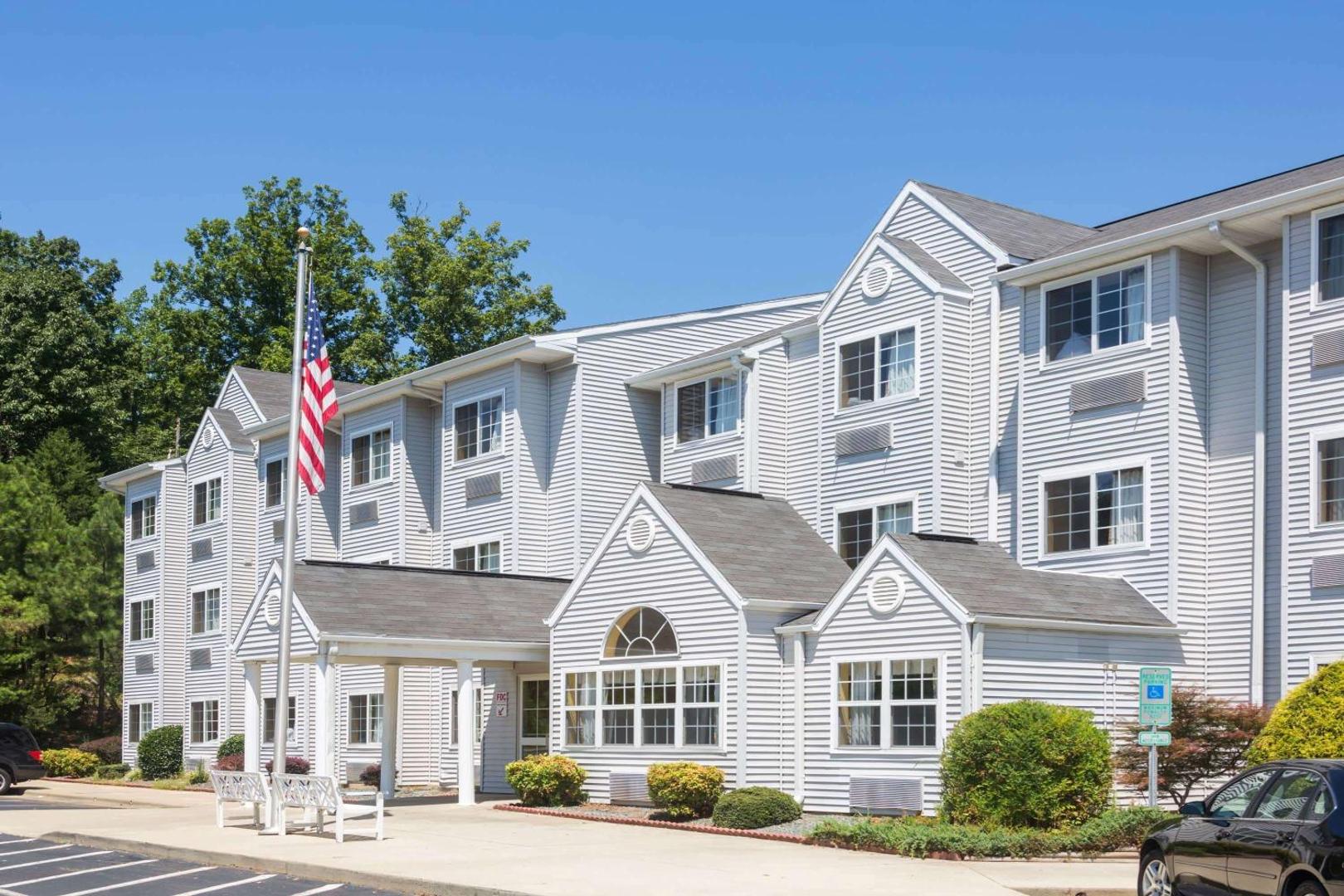 Microtel Inn & Suites by Wyndham Hillsborough