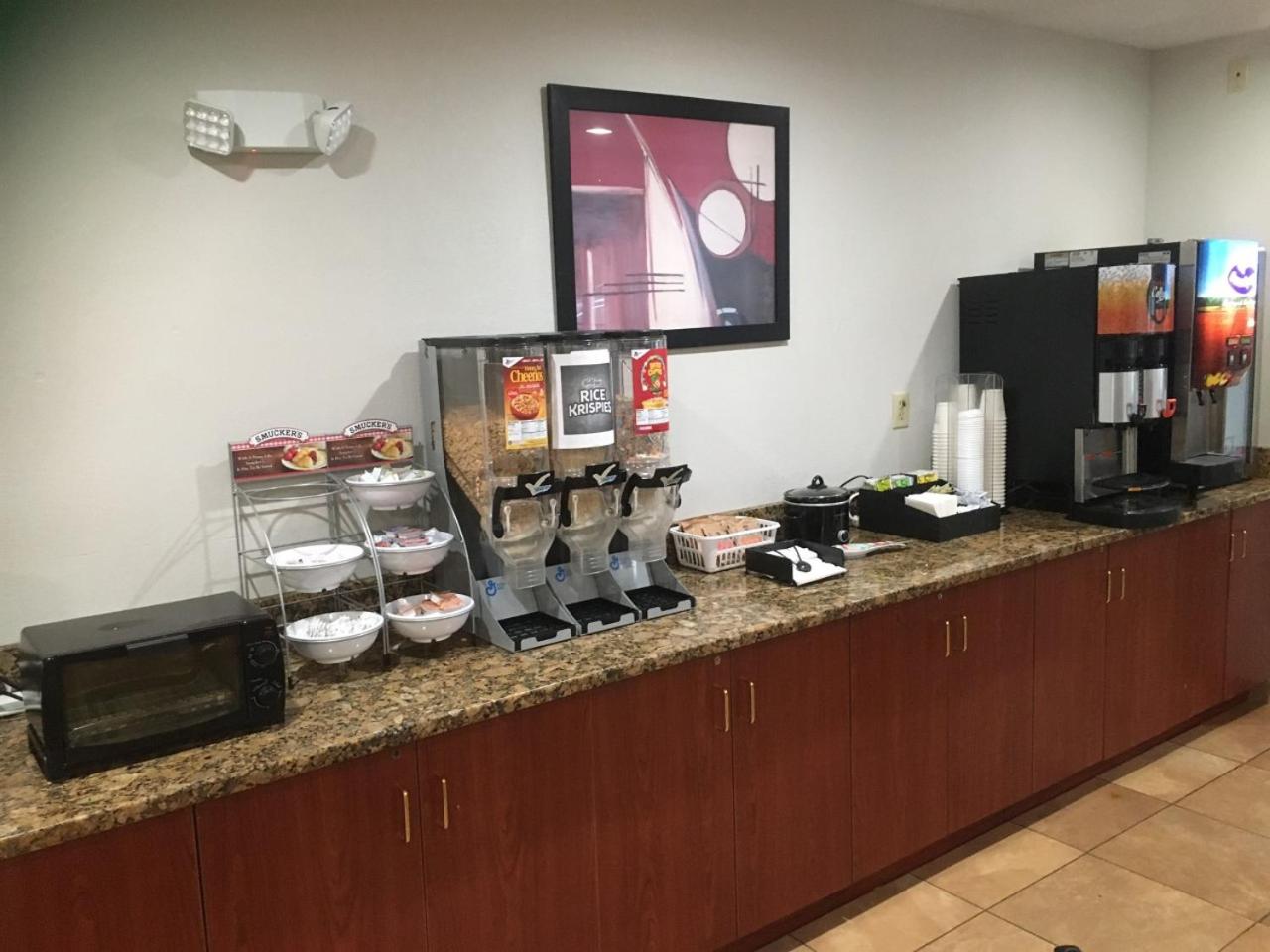 Microtel Inn & Suites by Wyndham Hillsborough