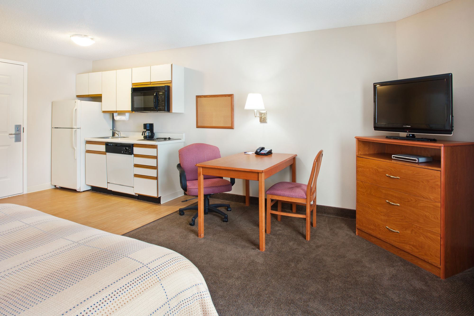 Candlewood Suites Huntersville-Lake Norman