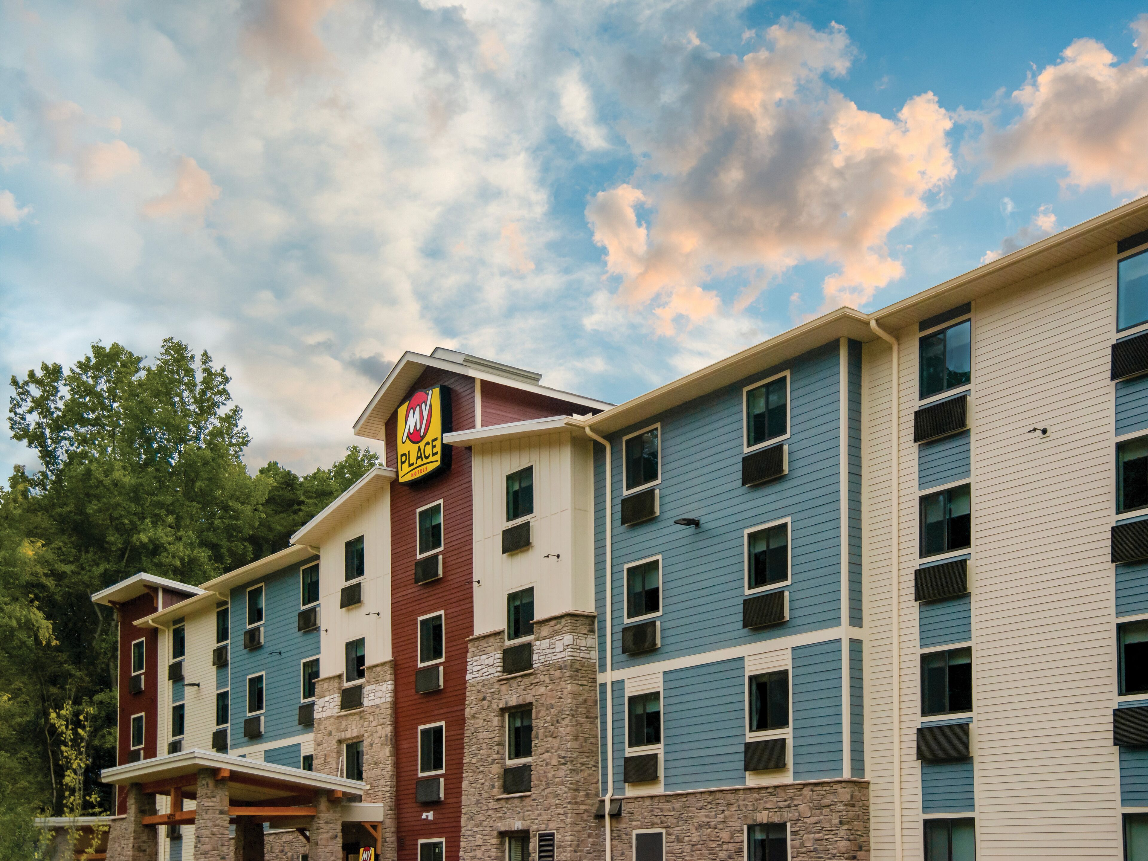 My Place Hotel - Huntersville, NC