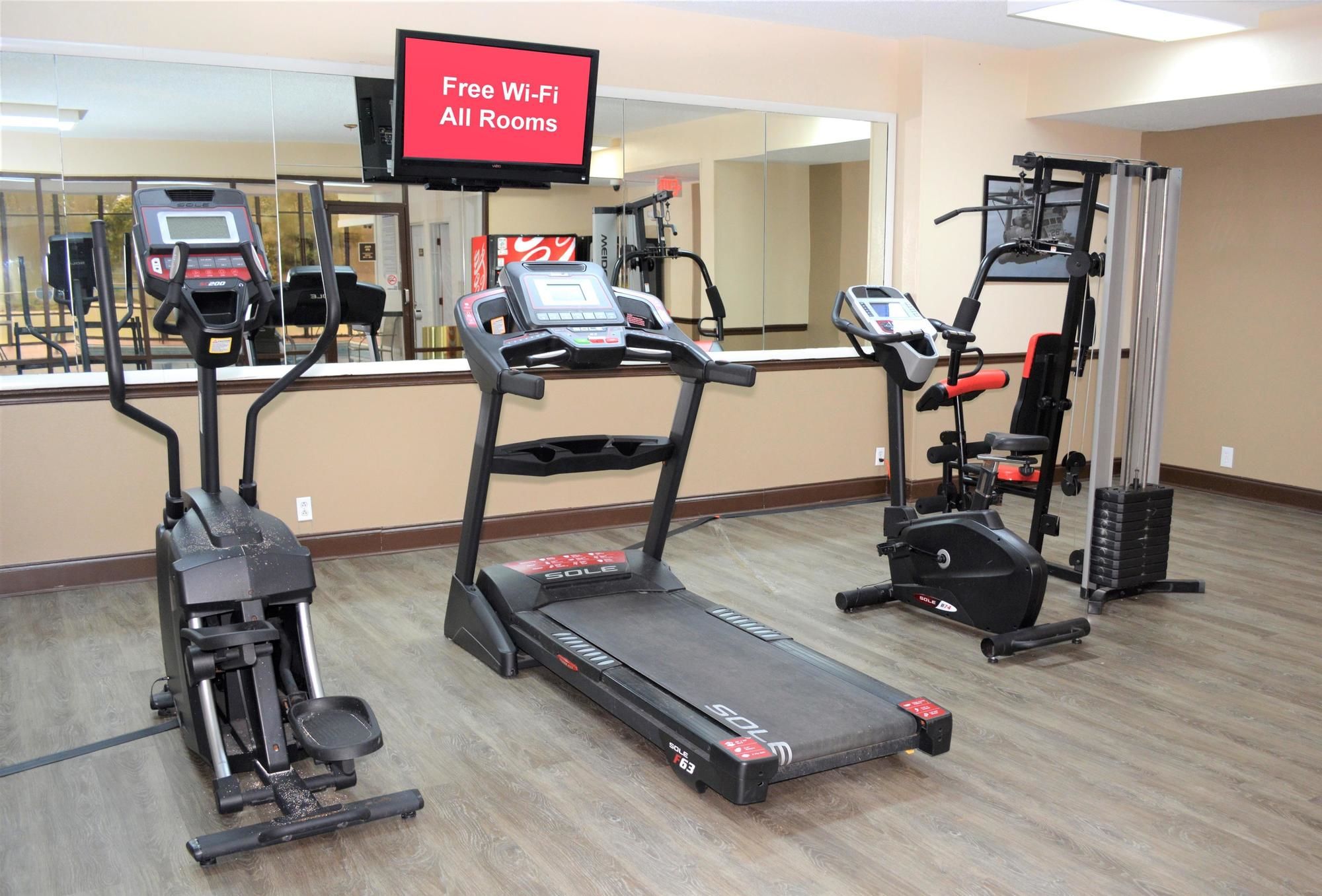 Red Roof Inn & Suites Jacksonville