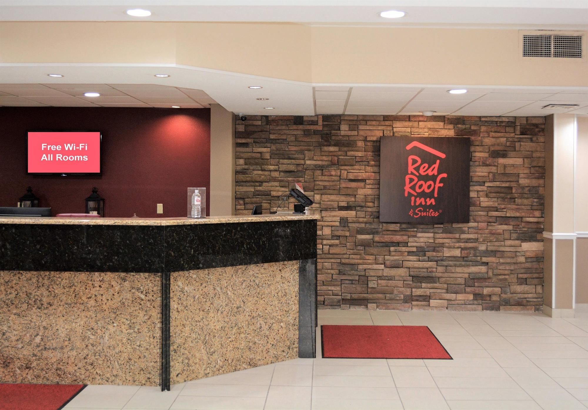Red Roof Inn & Suites Jacksonville
