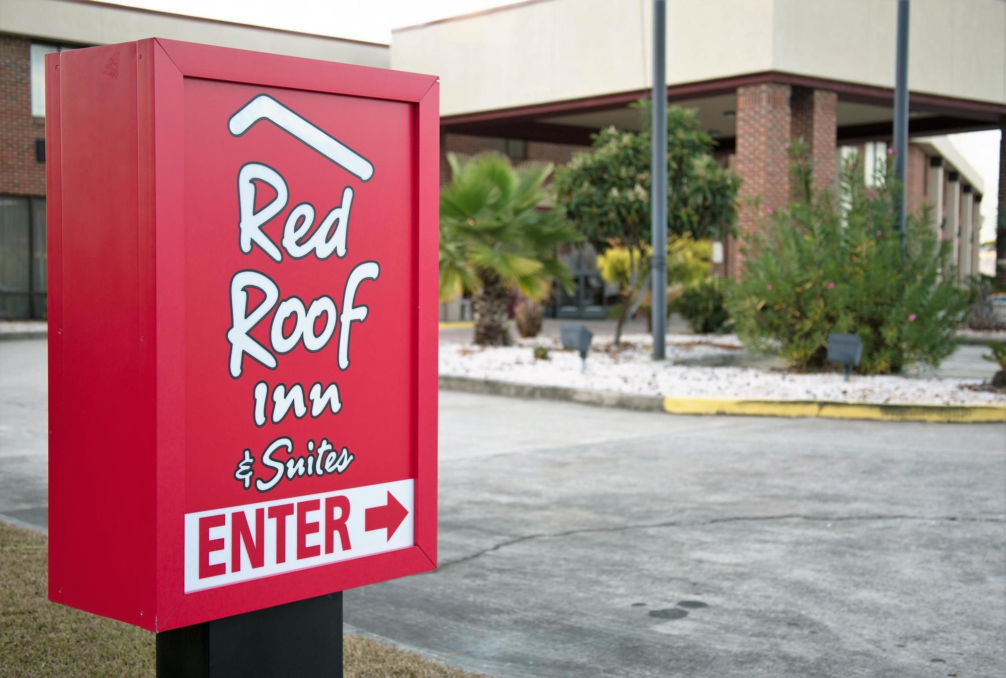 Red Roof Inn & Suites Jacksonville