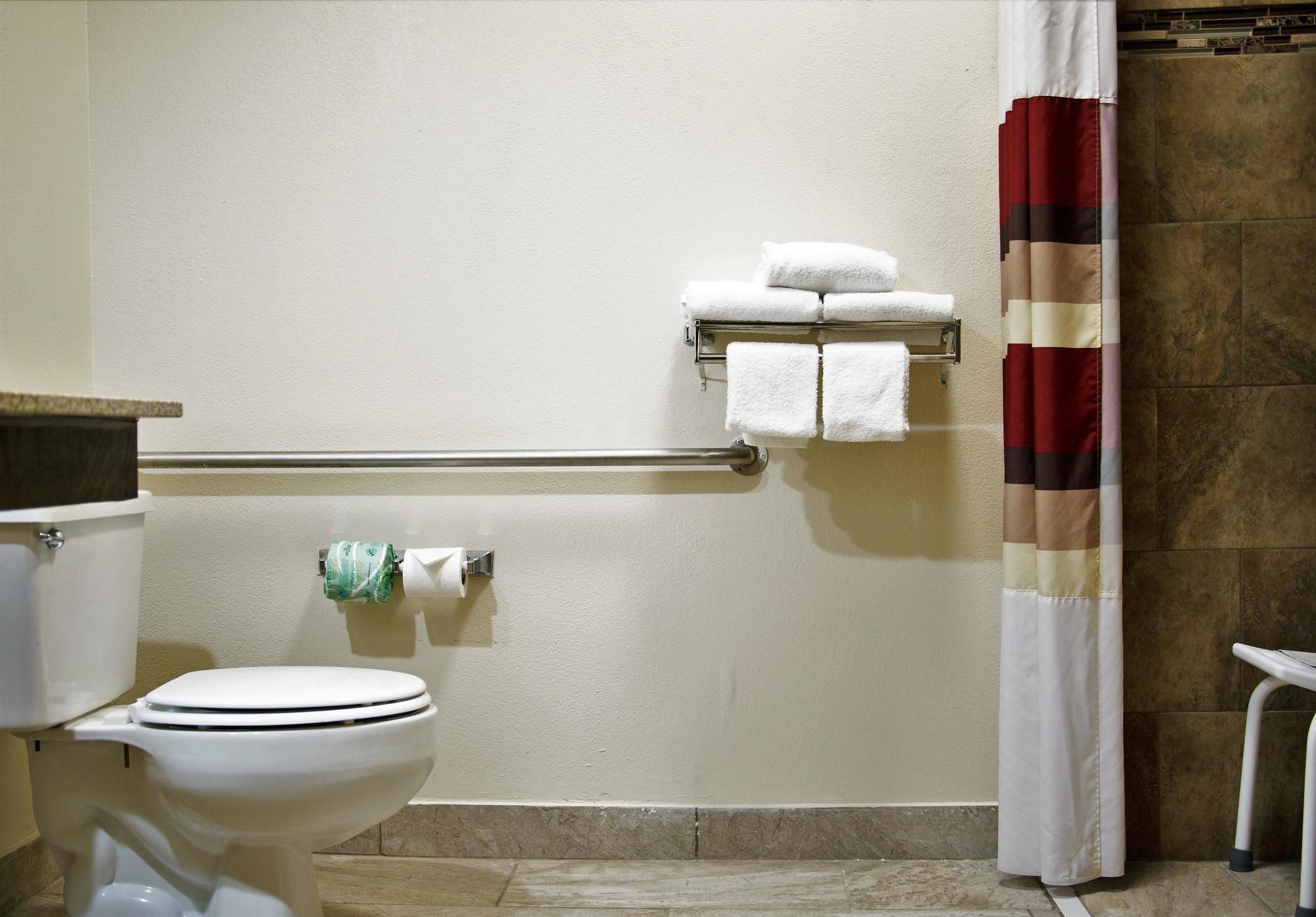 Red Roof Inn & Suites Jacksonville
