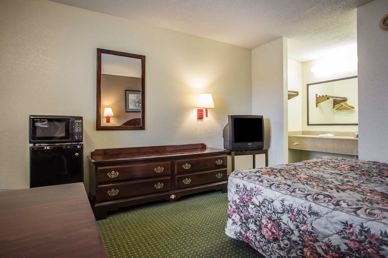 OYO Hotel Kannapolis